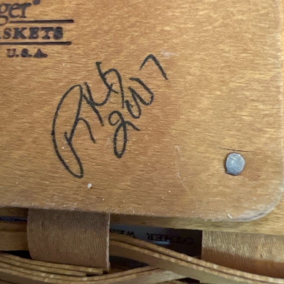 Longaberger 2007 Christmas Basket w/ Holiday Liner & Protector - Picture 6 of 6